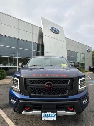 2024 Nissan Titan PRO-4X