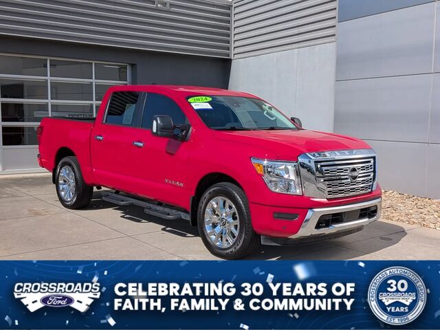 2024 Nissan Titan SV