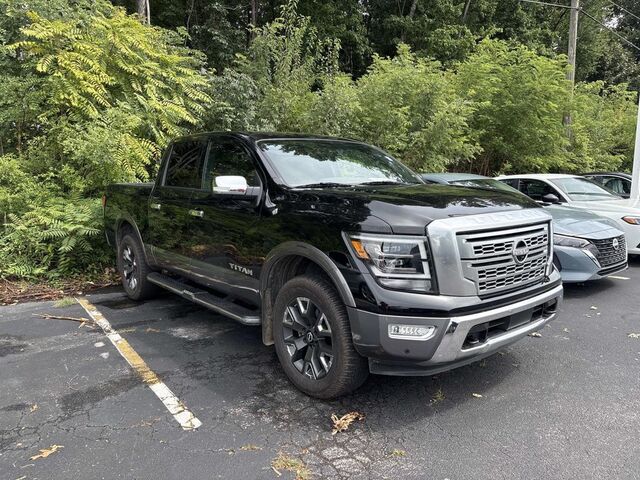 2023 Nissan Titan