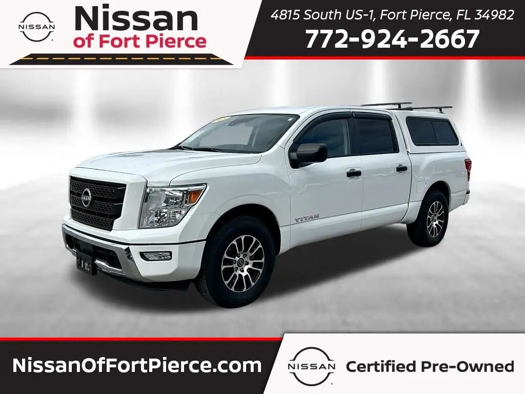 2023 Nissan Titan S — photo 1 of 12