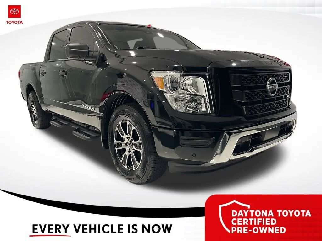 2024 Nissan Titan SV — photo 1 of 13