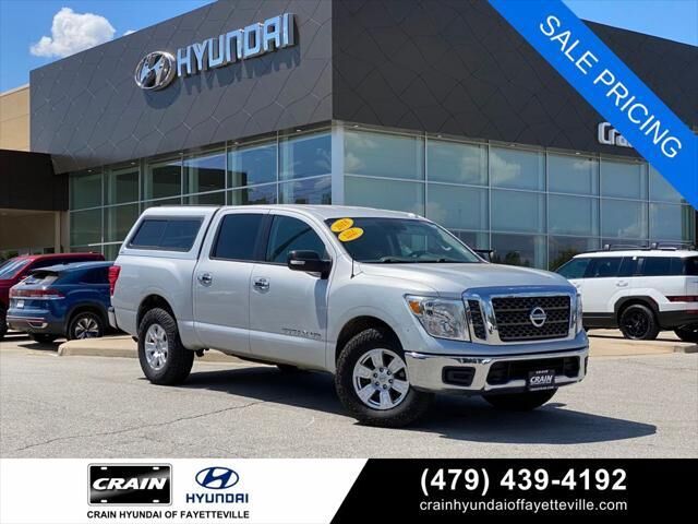 2018 Nissan Titan SV
