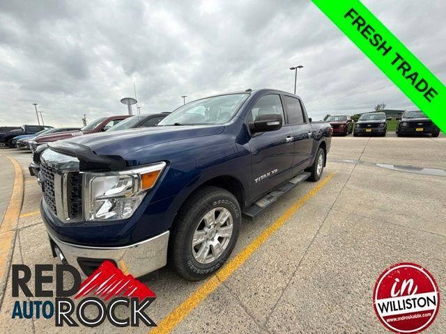 2018 Nissan Titan S