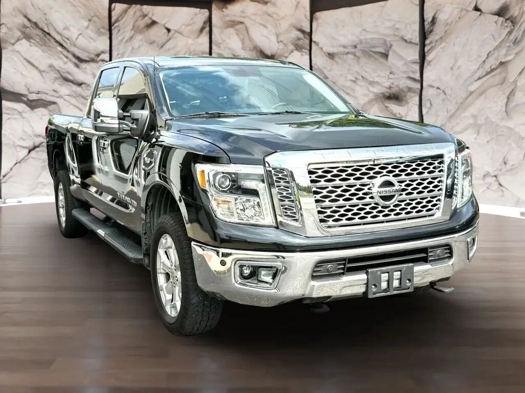 2016 Nissan Titan XD S — photo 1 of 13