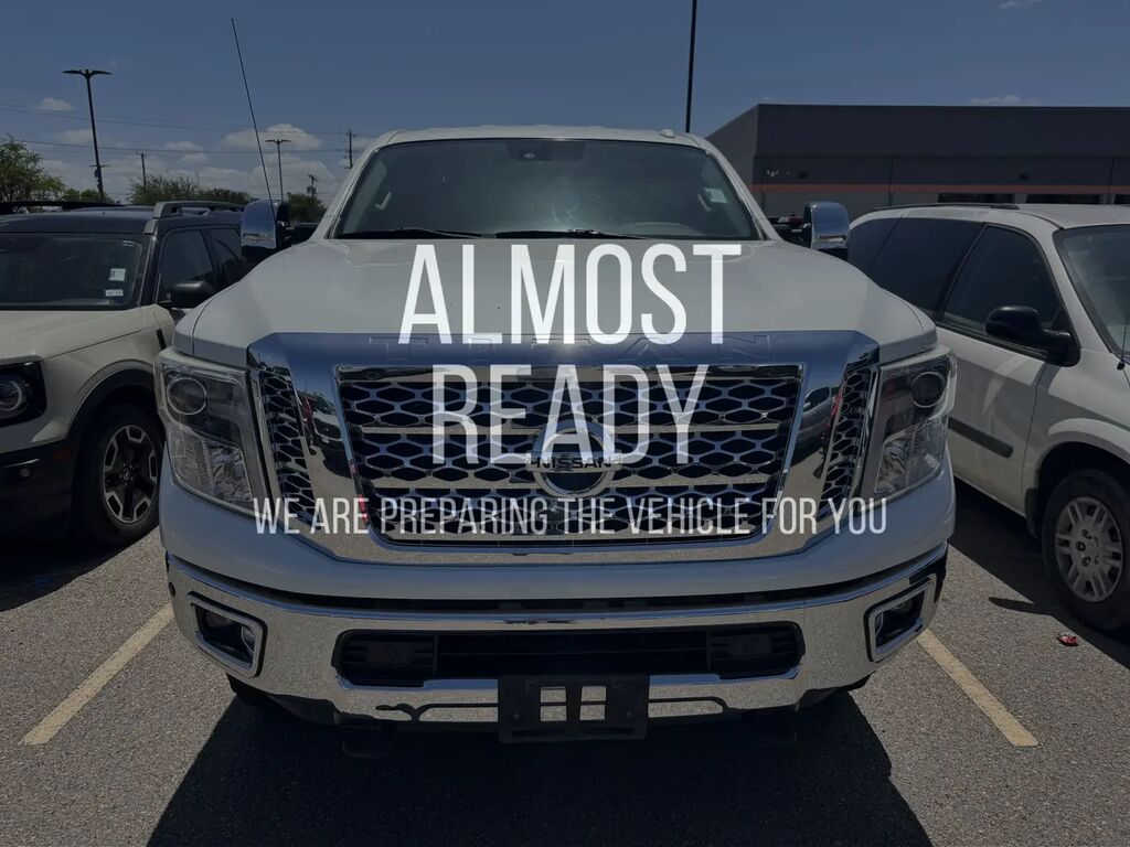 2017 Nissan Titan XD S — photo 1 of 13