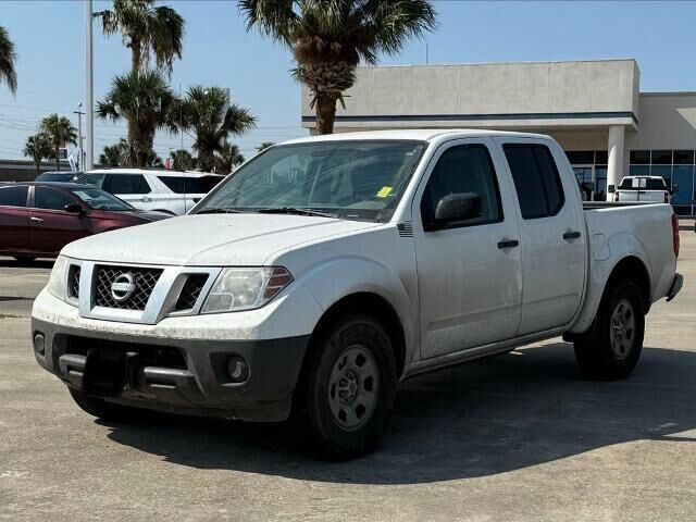 2016 Nissan Frontier S — photo 1 of 13