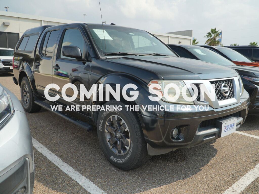 2015 Nissan Frontier Desert Runner — photo 1 of 5
