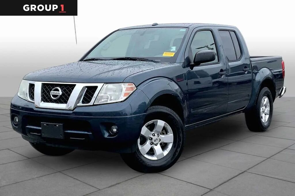 2013 Nissan Frontier S — photo 1 of 13