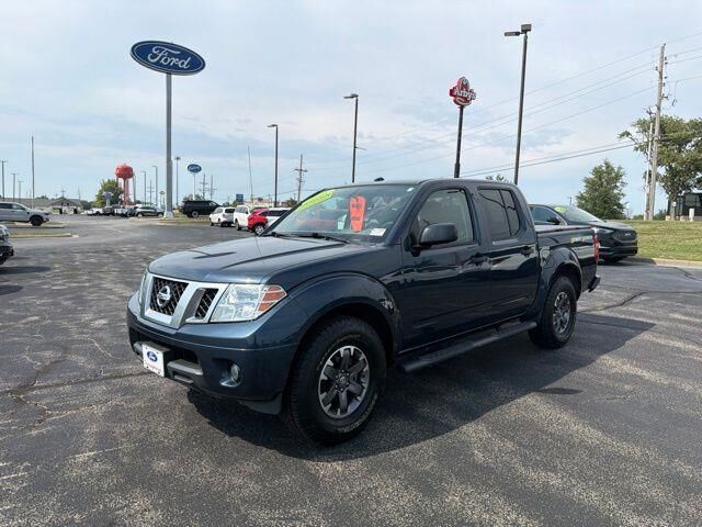 2016 Nissan Frontier S — photo 1 of 26