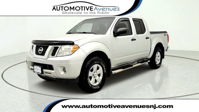 2013 Nissan Frontier SV — photo 1 of 14