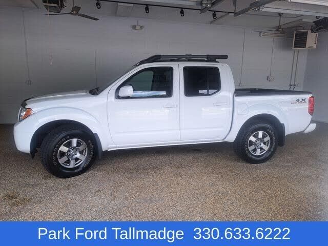 2012 Nissan Frontier PRO-4X — photo 1 of 1