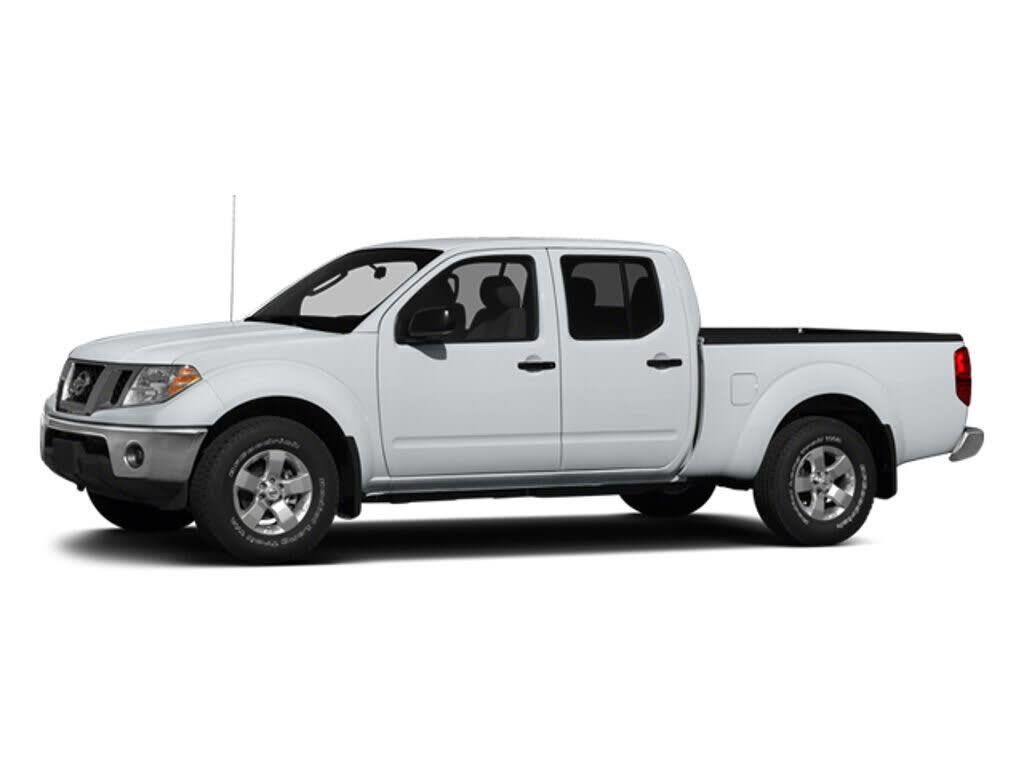 2013 Nissan Frontier SV — photo 1 of 1