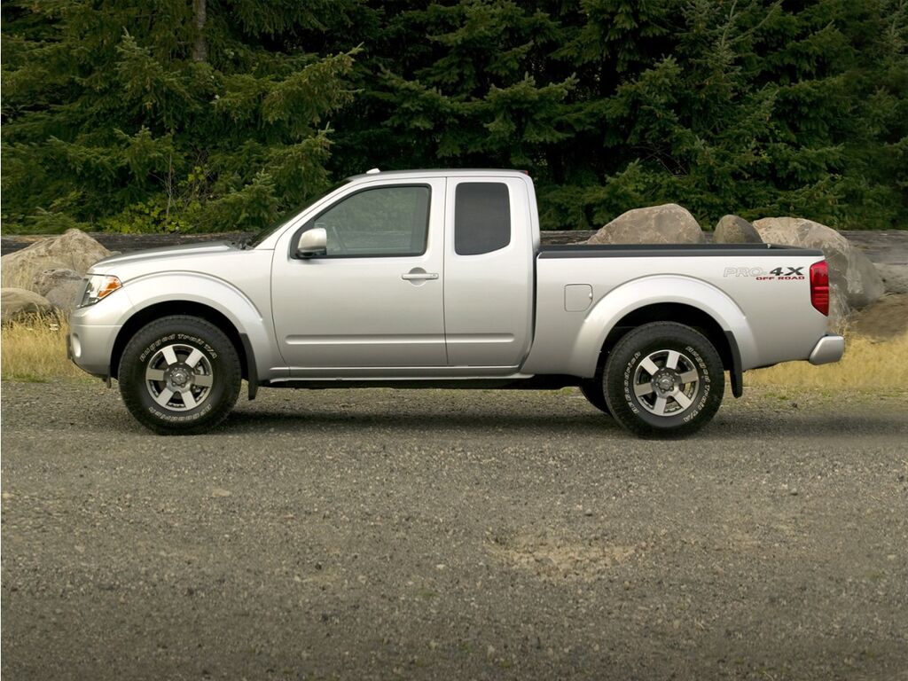 2016 Nissan Frontier SV — photo 1 of 1