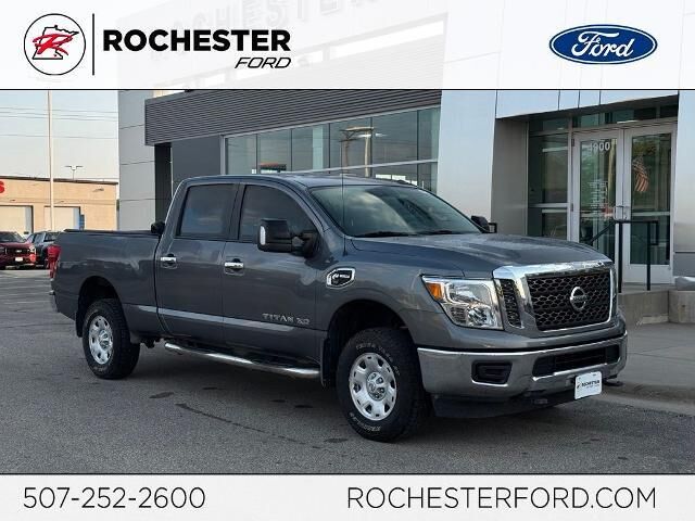 2018 Nissan Titan XD S — photo 1 of 26