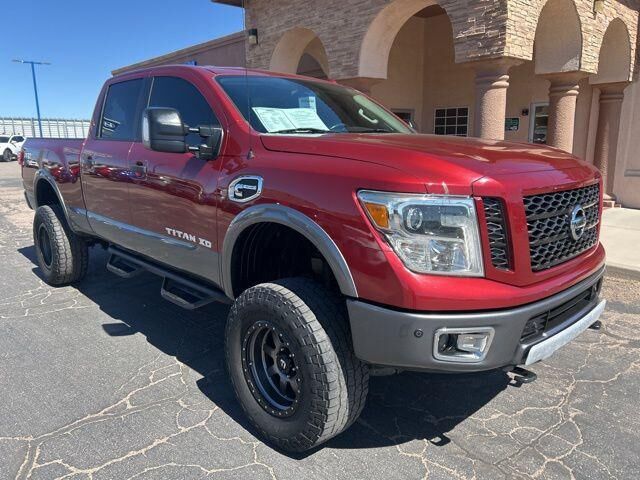 2016 Nissan Titan XD S — photo 1 of 13