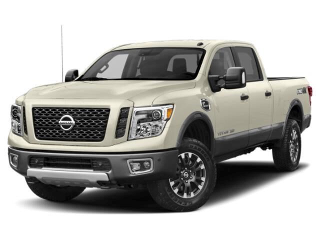 2018 Nissan Titan XD PRO-4X — photo 1 of 14