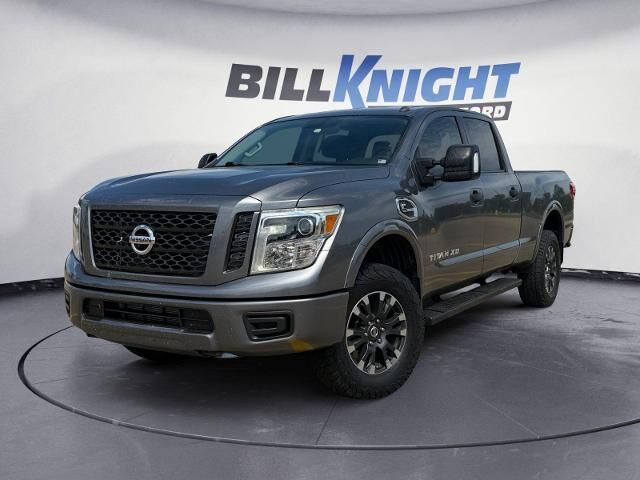 2019 Nissan Titan XD PRO-4X — photo 1 of 26