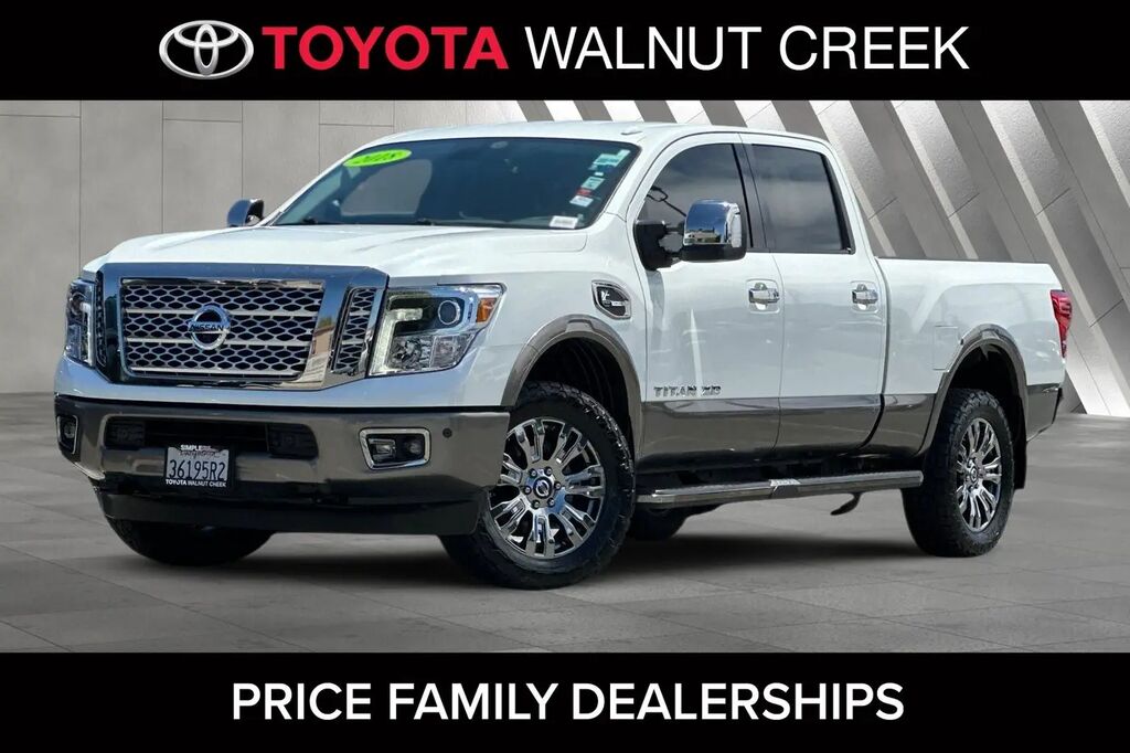 2018 Nissan Titan XD Platinum Reserve — photo 1 of 21