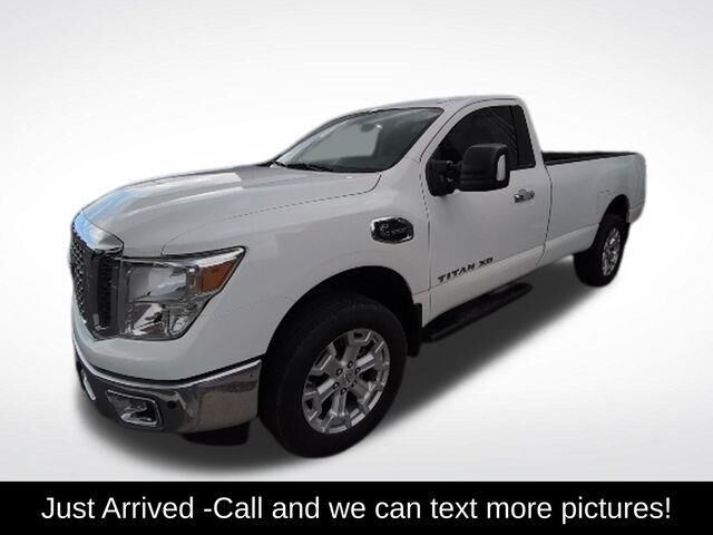 2017 Nissan Titan XD S — photo 1 of 26