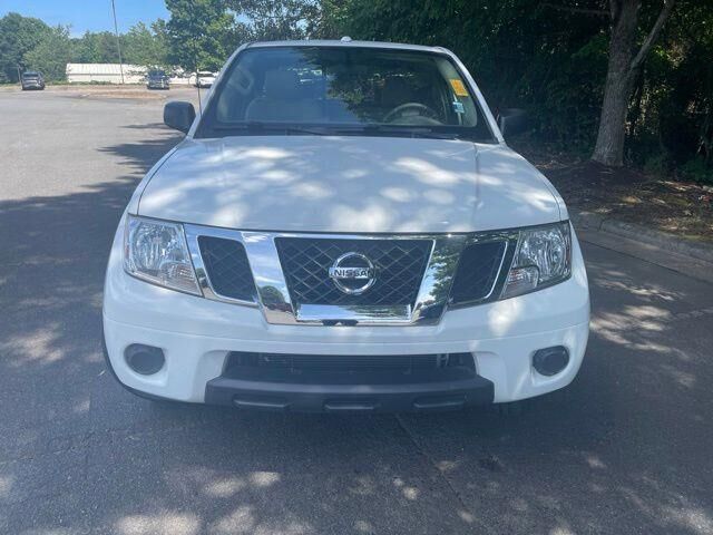 2017 Nissan Frontier S — photo 1 of 5