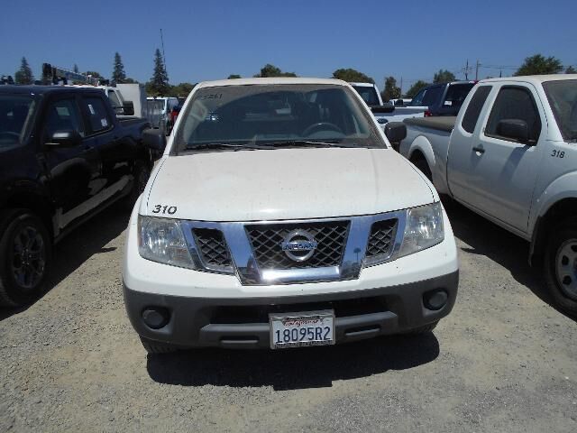 2018 Nissan Frontier S — photo 1 of 4
