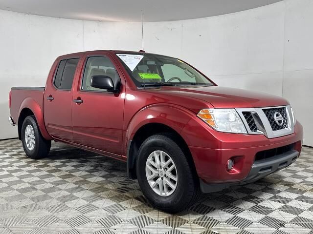 2017 Nissan Frontier S — photo 1 of 26