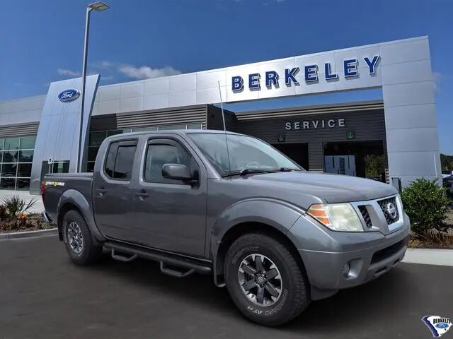 2019 Nissan Frontier S — photo 1 of 13