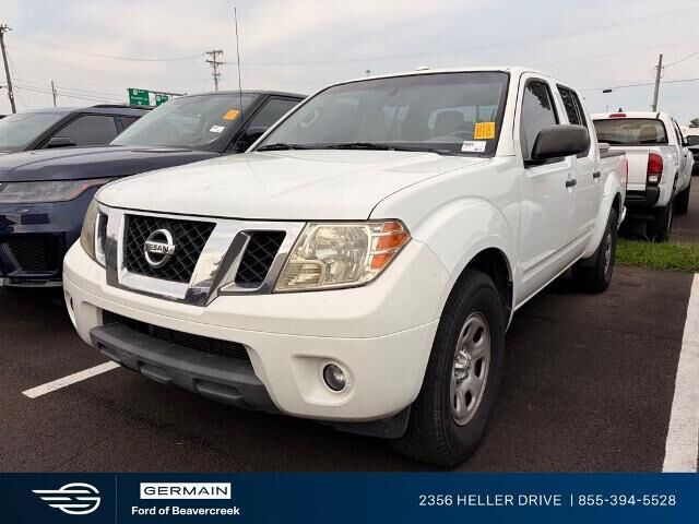 2017 Nissan Frontier S — photo 1 of 8