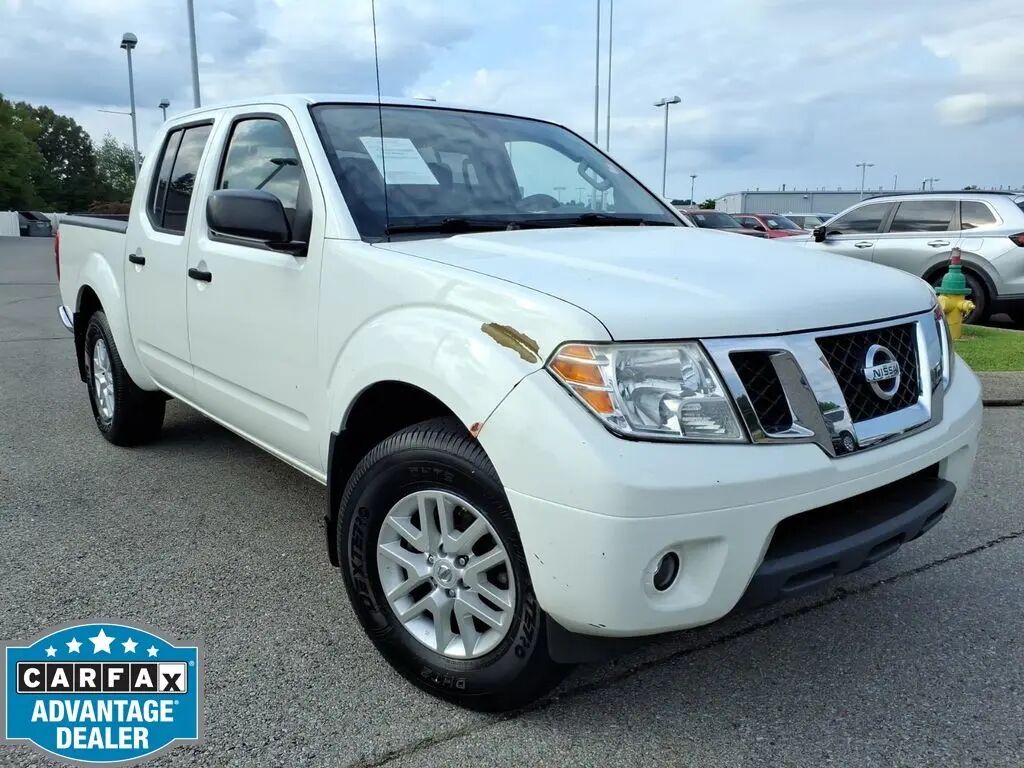 2017 Nissan Frontier SV — photo 1 of 13