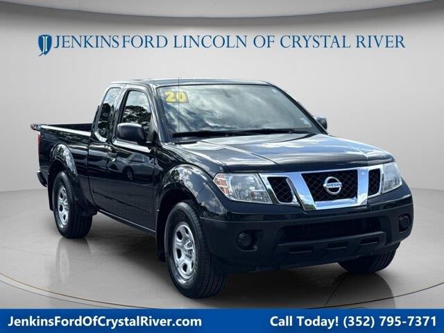 2020 Nissan Frontier S — photo 1 of 11
