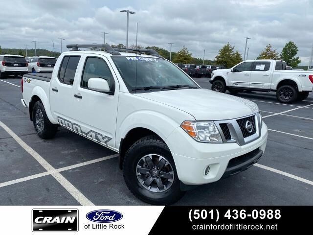 2020 Nissan Frontier PRO-4X — photo 1 of 39