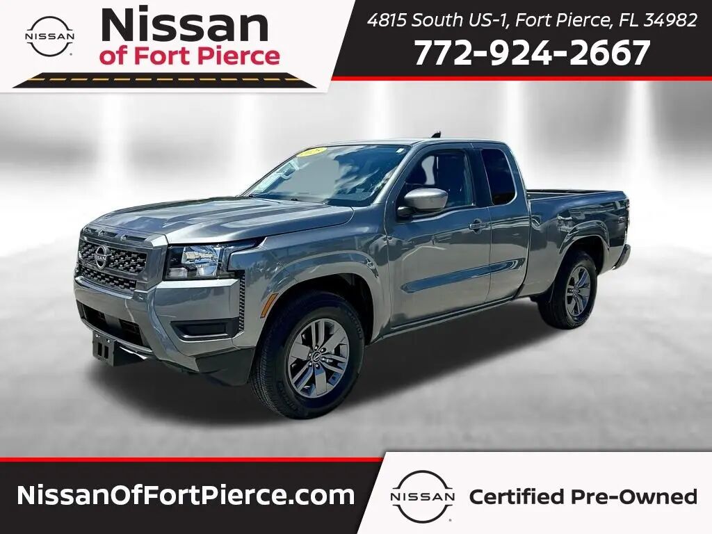 2025 Nissan Frontier S — photo 1 of 12