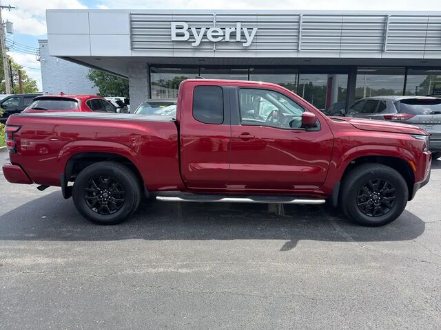 2022 Nissan Frontier S