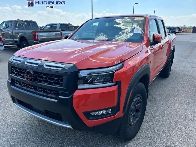 2025 Nissan Frontier PRO-X — photo 1 of 12