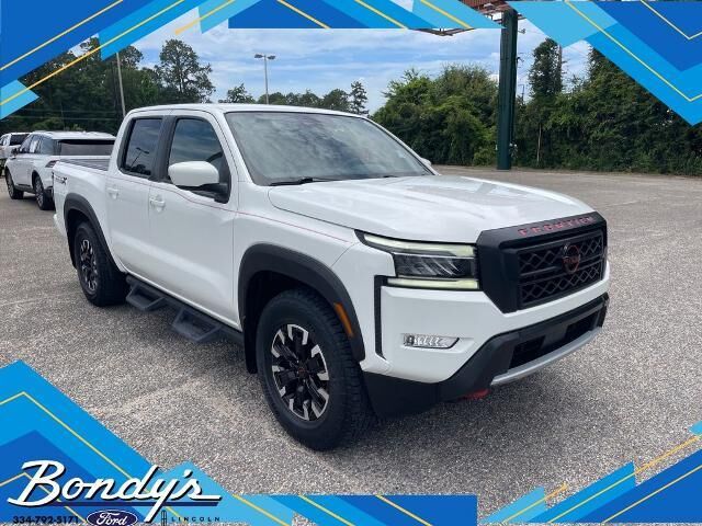 2023 Nissan Frontier PRO-X — photo 1 of 13