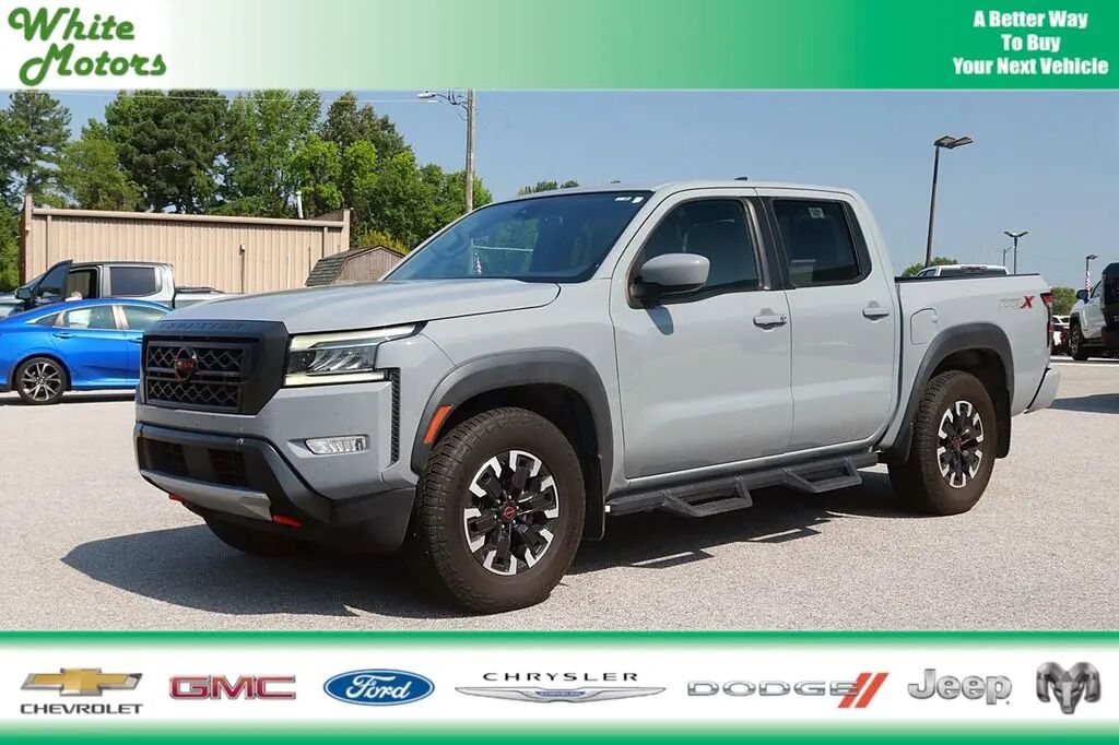 2022 Nissan Frontier PRO-X — photo 1 of 13