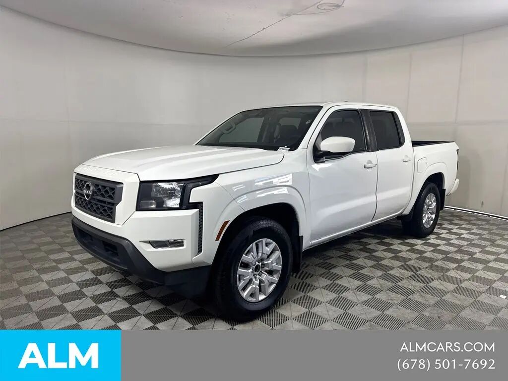 2023 Nissan Frontier SV — photo 1 of 10