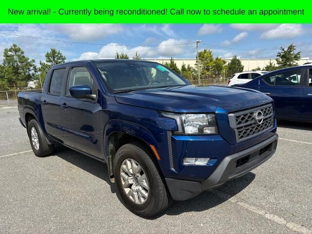 2023 Nissan Frontier S — photo 1 of 36