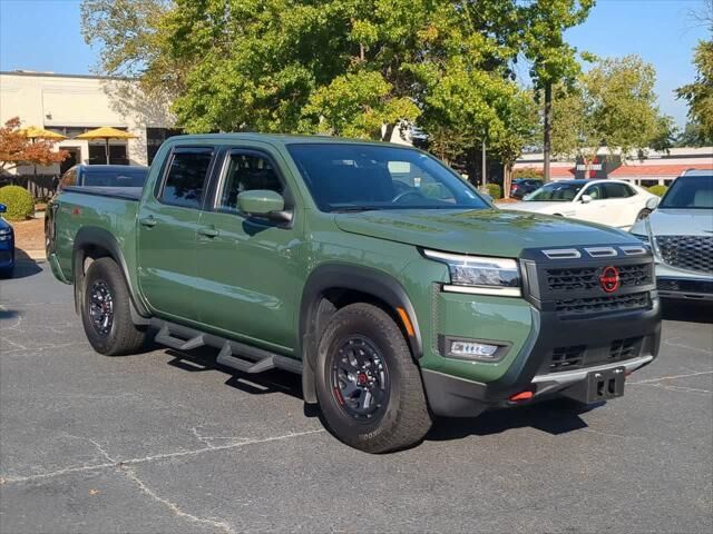 2025 Nissan Frontier PRO-X — photo 1 of 13