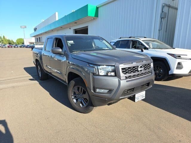 2025 Nissan Frontier S