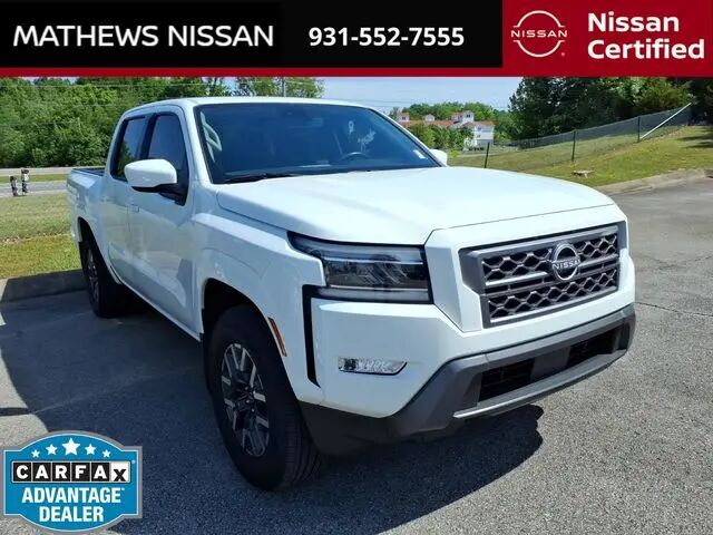 2024 Nissan Frontier SL — photo 1 of 10