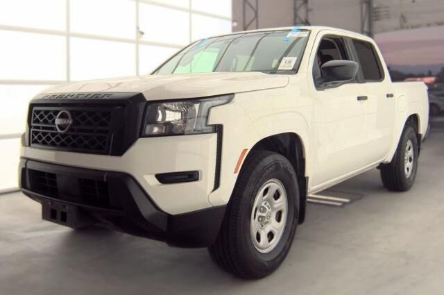 2023 Nissan Frontier S