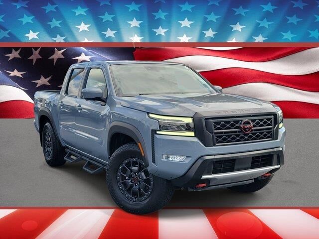 2023 Nissan Frontier S