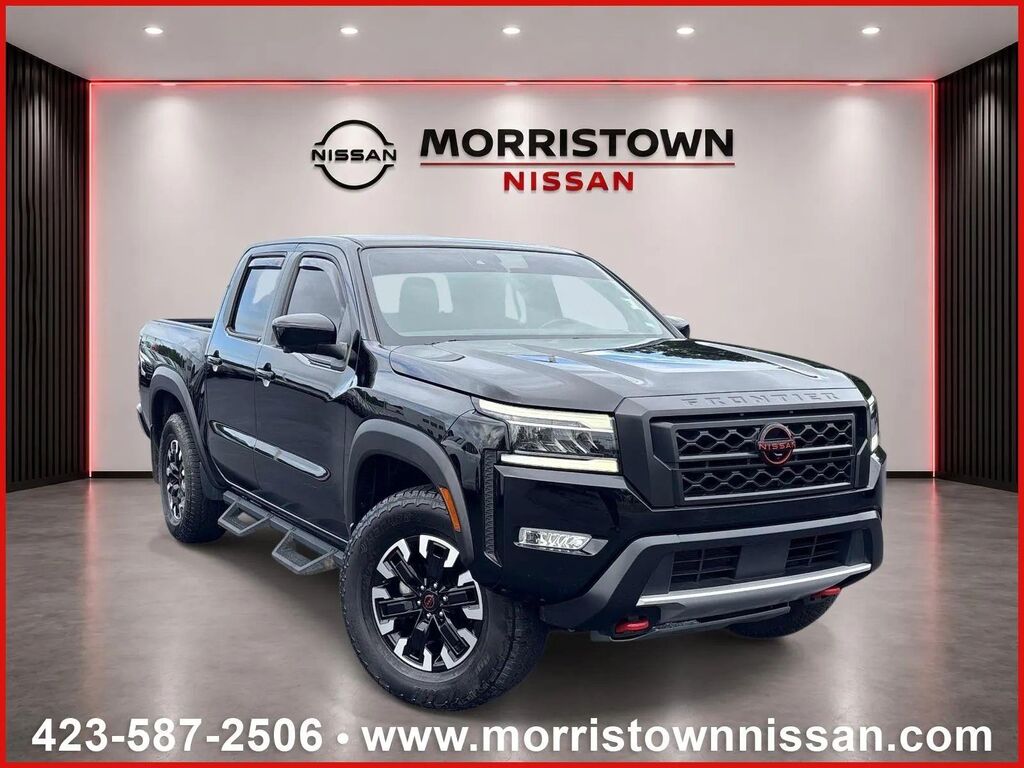 2024 Nissan Frontier PRO-4X — photo 1 of 13