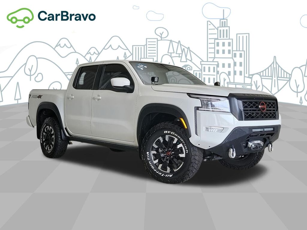 2024 Nissan Frontier Crew Cab PRO-4X 4x4 — photo 1 of 5