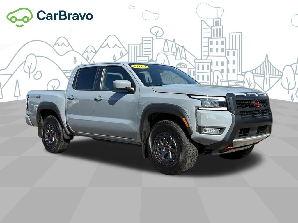 2025 Nissan Frontier Crew Cab PRO-4X 4x4 — photo 1 of 6