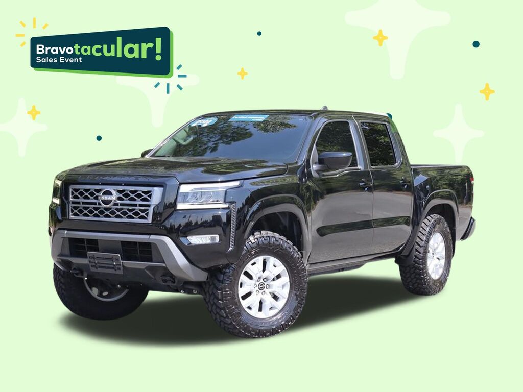 2022 Nissan Frontier Crew Cab SV 4x4 — photo 1 of 6