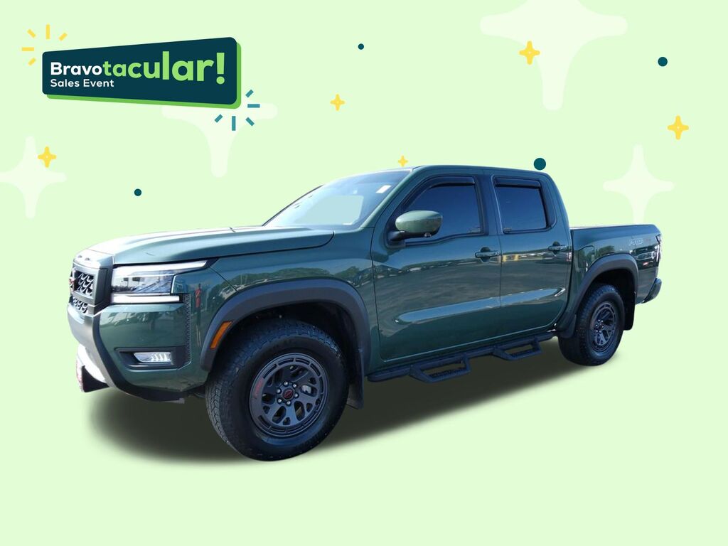 2025 Nissan Frontier PRO-4X — photo 1 of 6