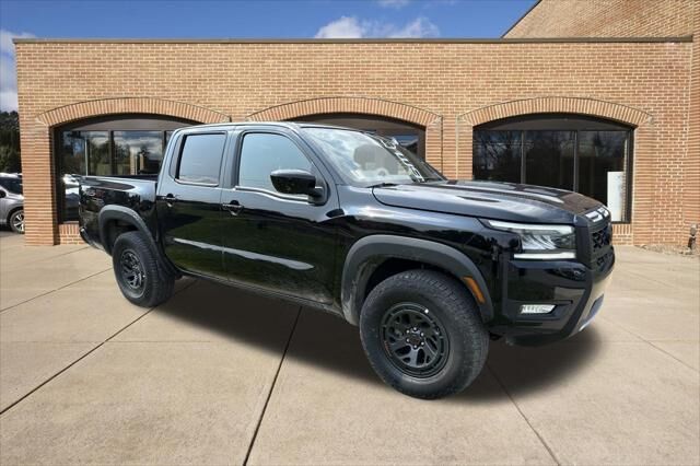 2026 Nissan Frontier PRO-4X — photo 1 of 13