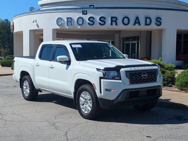 2022 Nissan Frontier SV